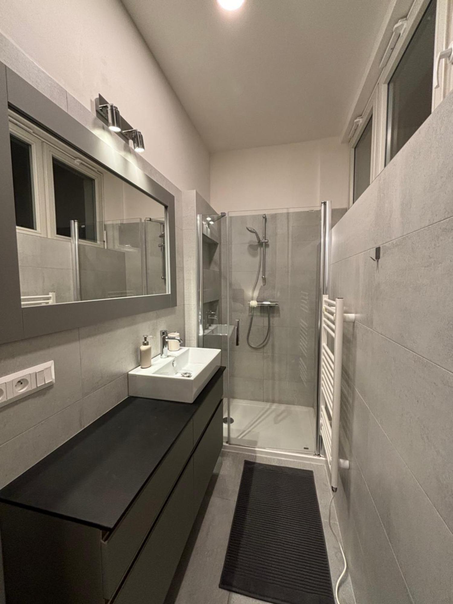Main City Center - Luxury - Free Parking - City View Bratislava Eksteriør bilde